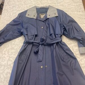 Vintage Trench Coat / Raincoat